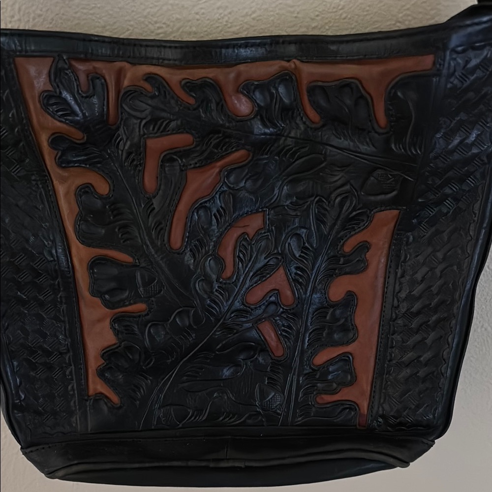 Leather Black and Brown Crossbody Bags with Adjustable Straps